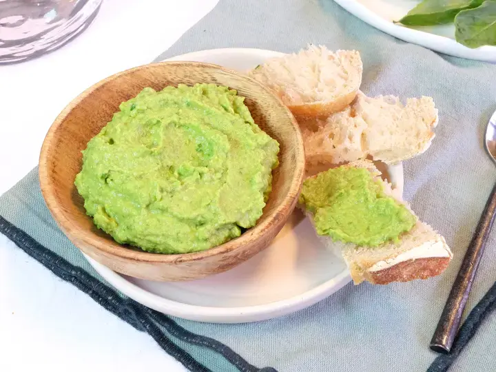 this media has been downloaded from content hub 203170929