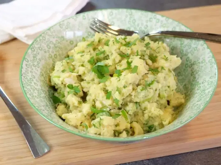 Salade de pommes de terre aux oignons