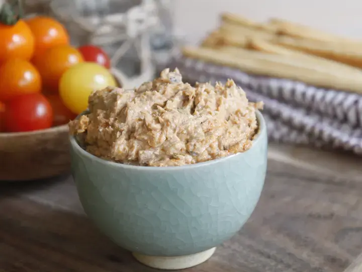 this media has been downloaded from content hub 202095061