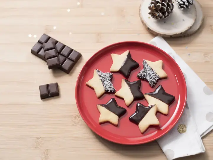 this media has been downloaded from content hub 203165920