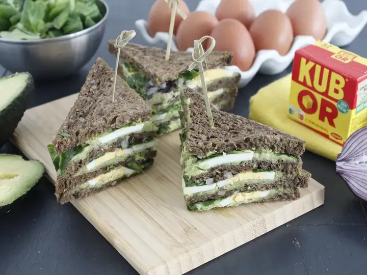 Club sandwich avocat, mache oeuf anti-gaspi