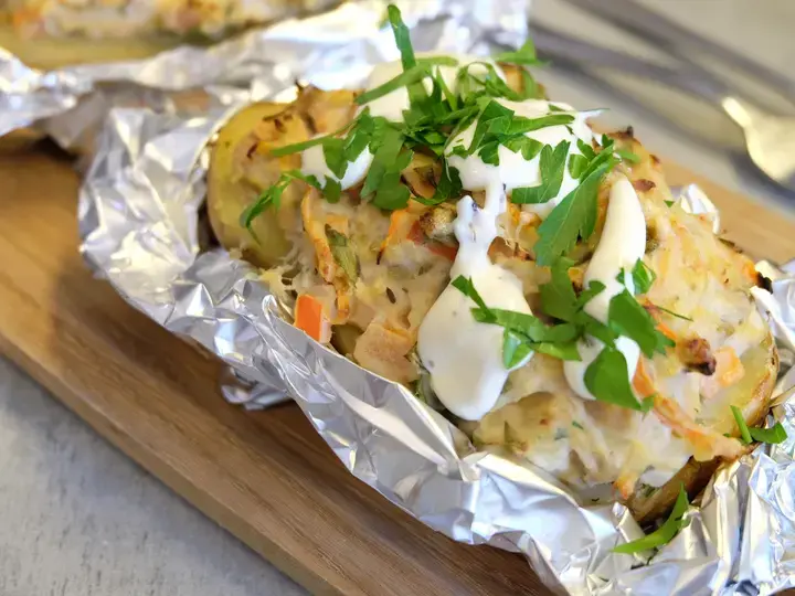 Kumpir maison, pommes de terre farcies