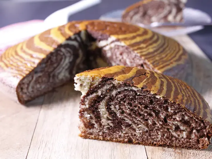 Zebra cake