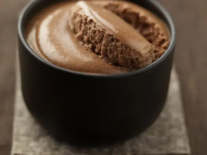 this media has been downloaded from content hub 203166036