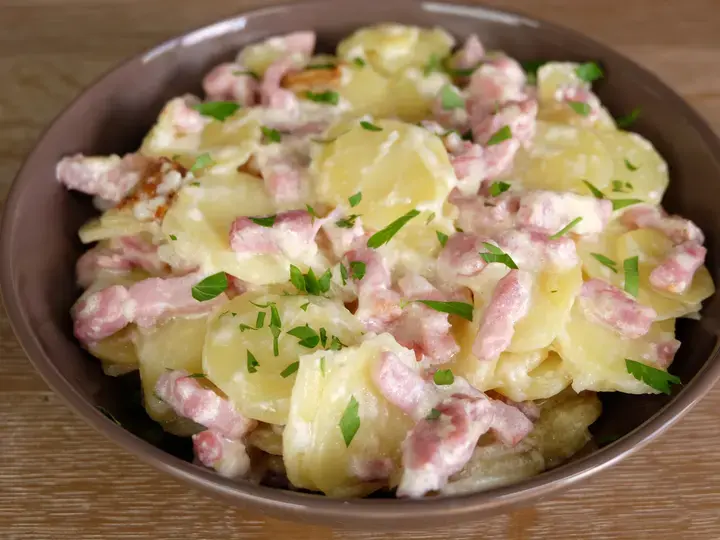 Pommes de terre aux lardons