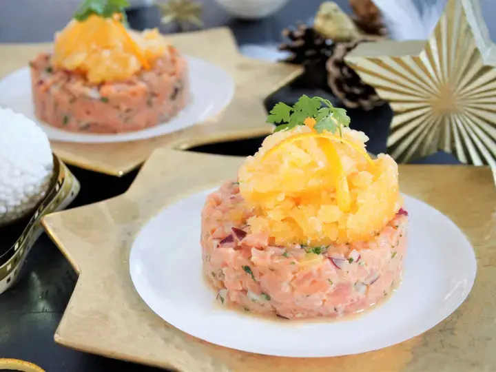 Tartare de saumon à l'Arome et granité d'orange