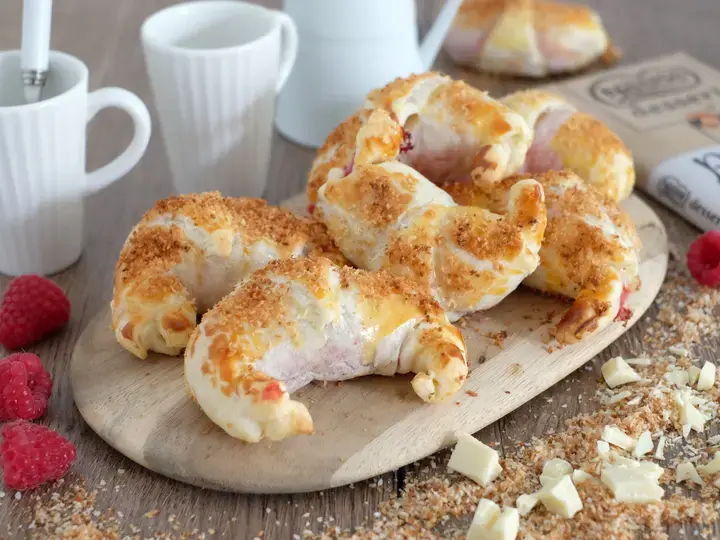 Croissants framboises chocolat blanc coco