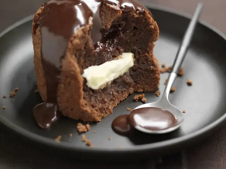 Croquants-fondants aux chocolats noir et blanc réalisés par mme murielle b.