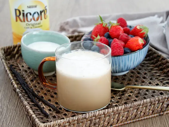 Chocolat chaud à la cannelle avec RICORÉ® Original, Café &amp; Chicorée