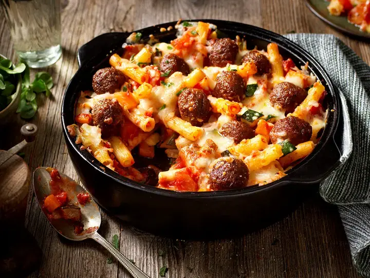 Pâtes gratinées au potiron et boulettes de légumes