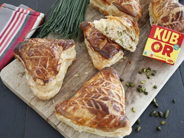 Cloche feuilletée saumon pistache ciboulette