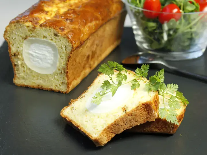 Cake au chèvre et poireaux