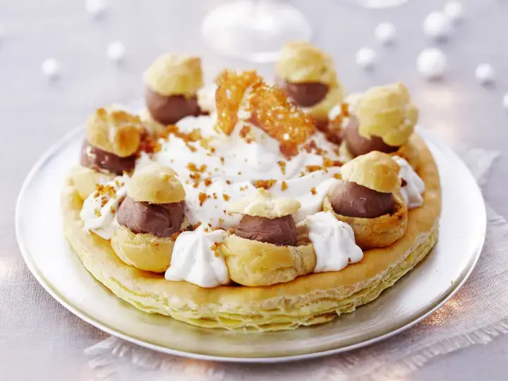 this media has been downloaded from content hub 203294308