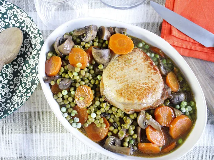 this media has been downloaded from content hub 203195429