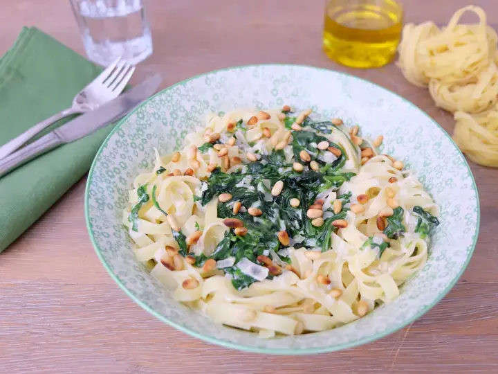 Tagliatelles aux épinards et gorgonzola