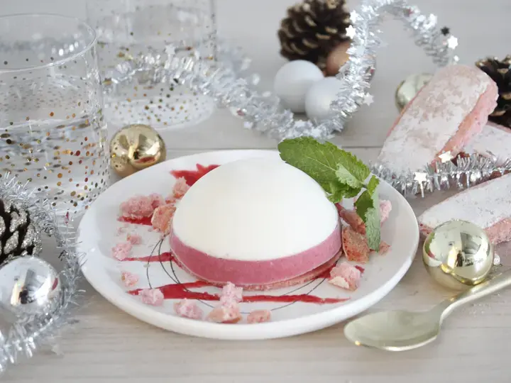 Glace amande et framboises au lait concentré sucré