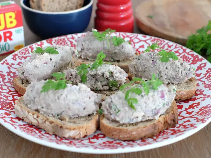 Tartines de rillettes de sardine