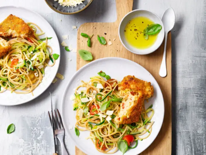 SPAGHETTIS DE COURGETTE ET CARRÉ GOURMAND