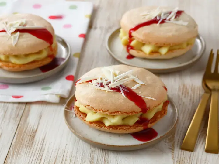 this media has been downloaded from content hub 202082097