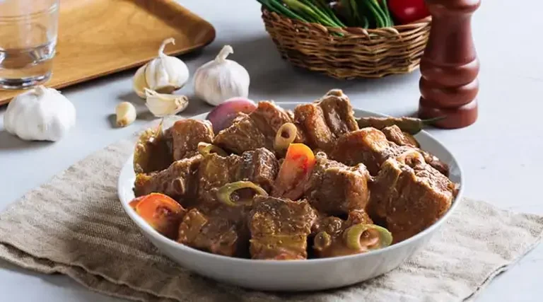 Binagoongang Lechon Kawali sa Gata Main