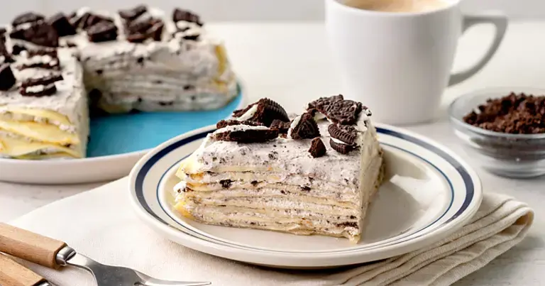 cookies and cream crepe cake