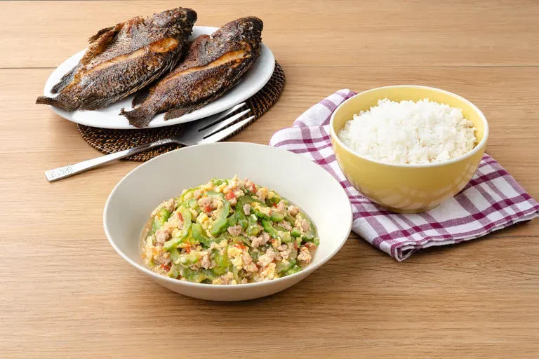 All-in-One Ginisang Ampalaya at Giniling