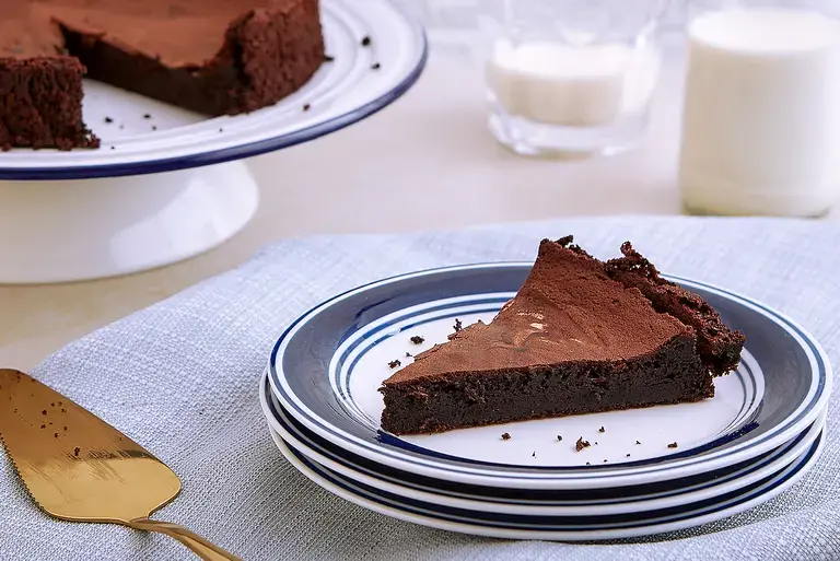 Creamy Chocolate Decadence Cake