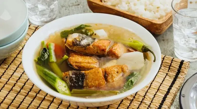 Sinigang na Pritong Bangus Main