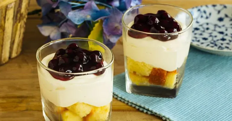 Blueberries and Cream Cups