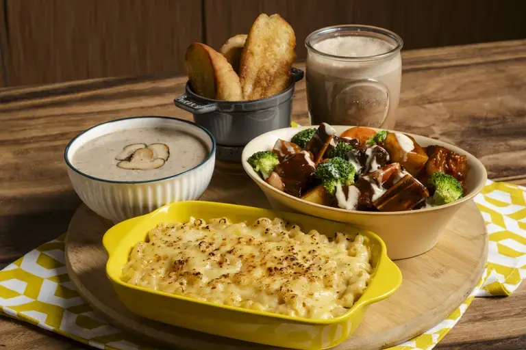 Magical Sara Platter