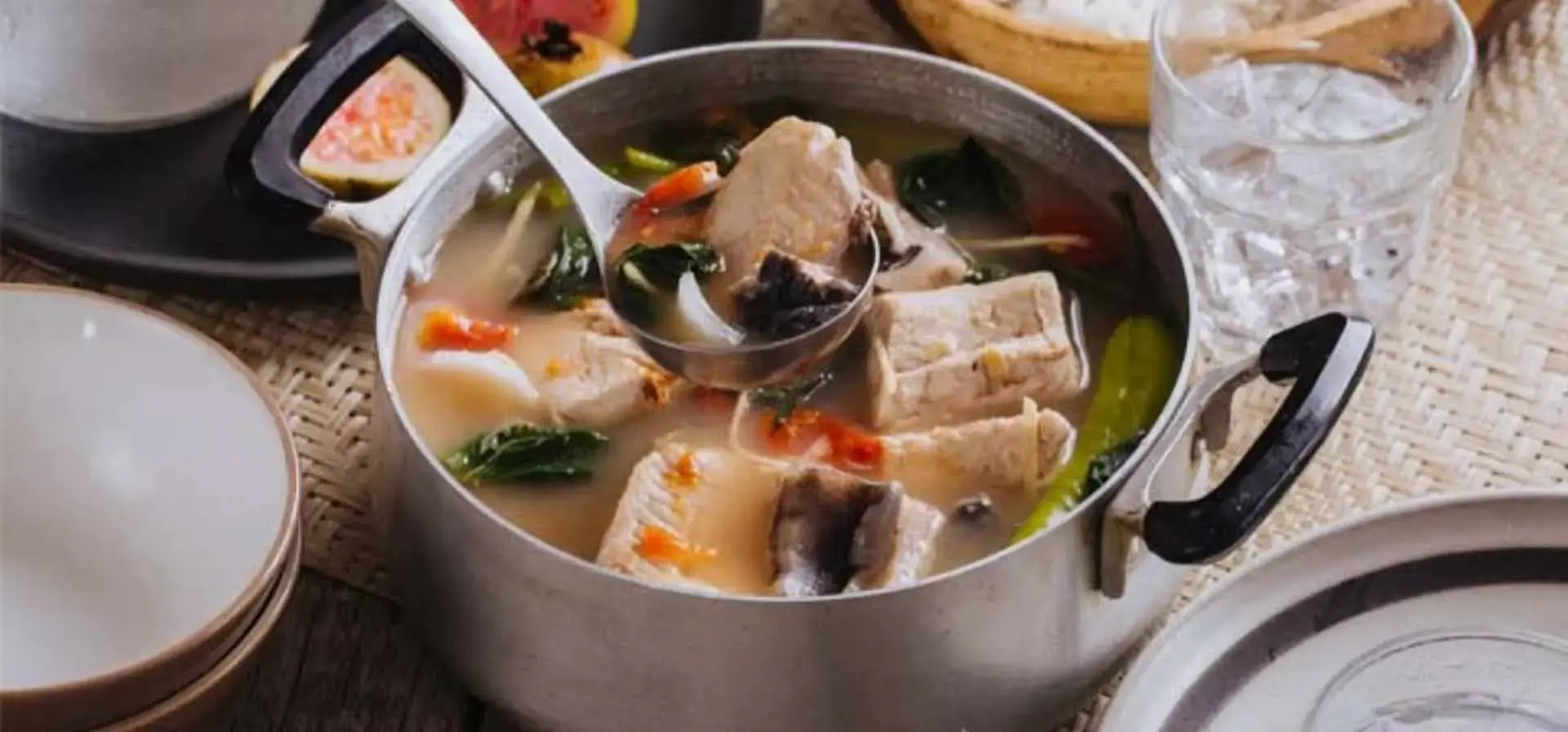 Sinigang na Bangus sa Sampalok at Bayabas