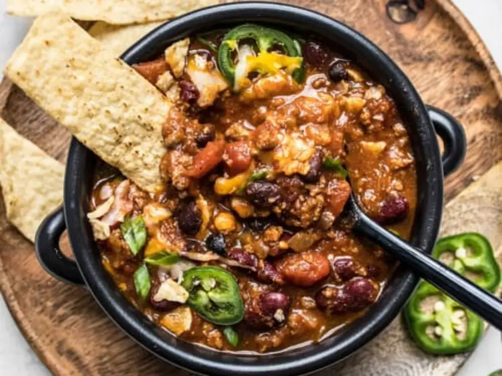 Basic-Chili-in-Bowl