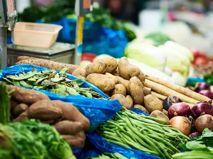 Paano Malalaman na Sariwa ang Karne, Gulay at Prutas na Bibilhin Mo?