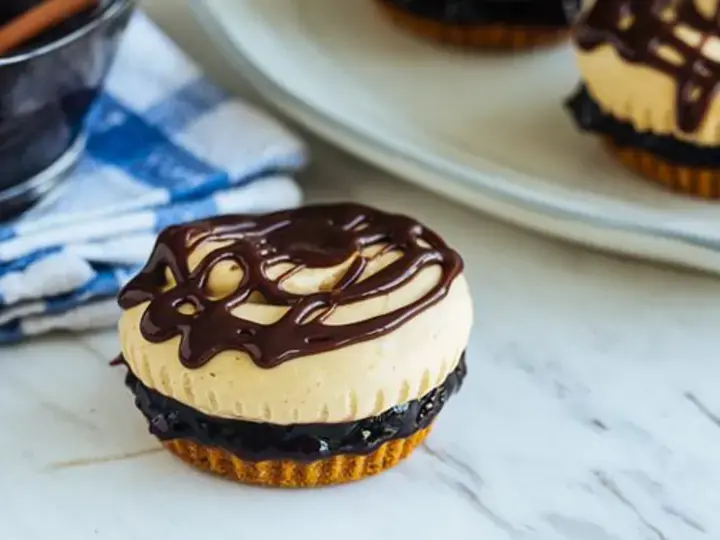 Peanut Butter and Jelly Cups of Delish