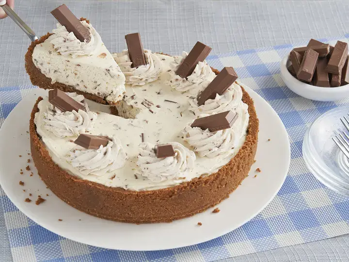 No-Bake KitKat® Cheesecake