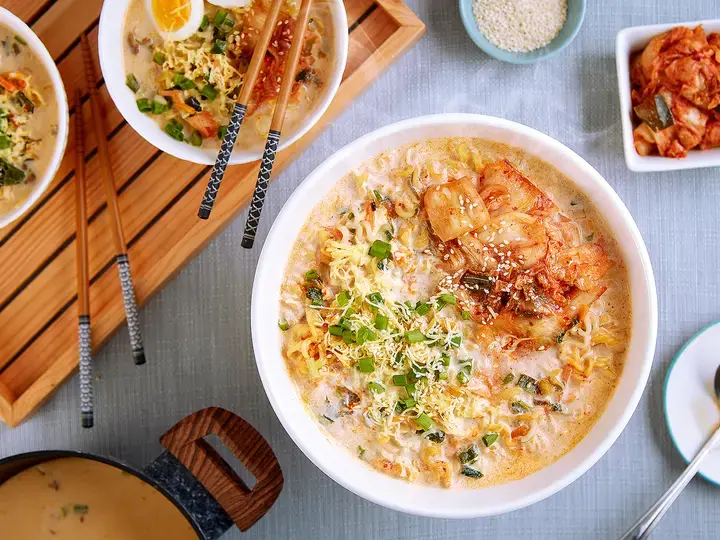 creamy and cheesy ramen