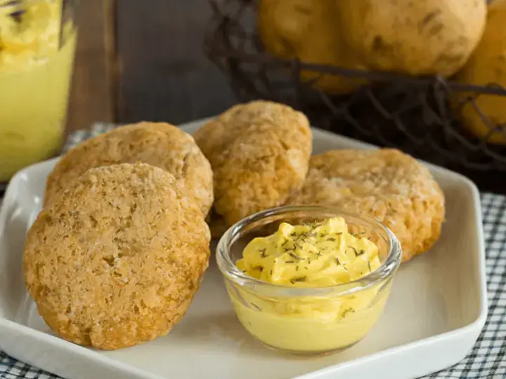 Irish Fish Cakes with Creamy Mustard Sauce