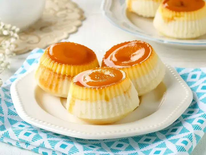 Puto Leche Flan