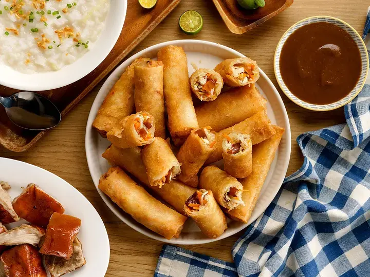 Lumpiang Gulay with Lechon