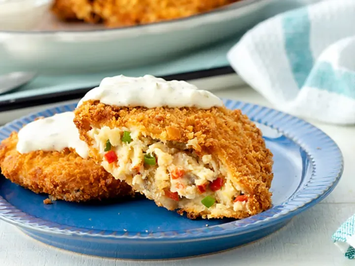 Fried Fish Cake with Creamy Tartar Sauce Recipe