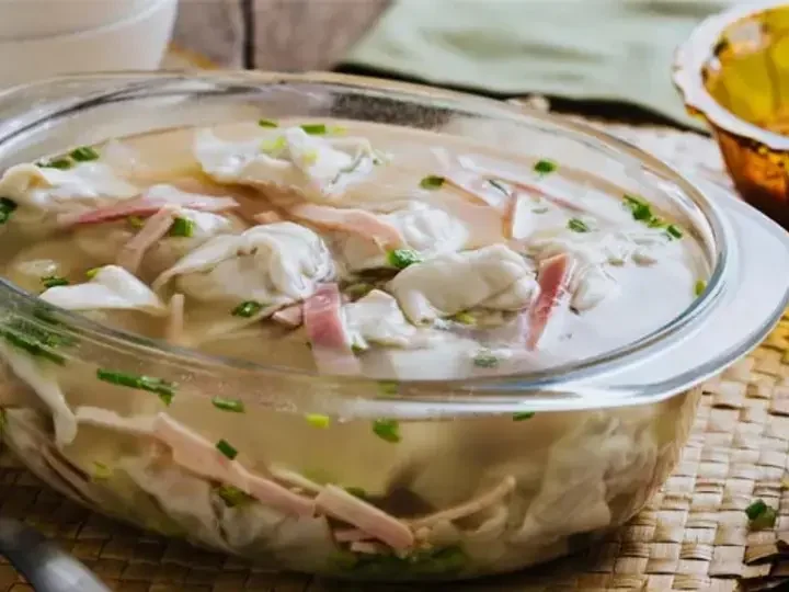 Hearty Pancit Molo