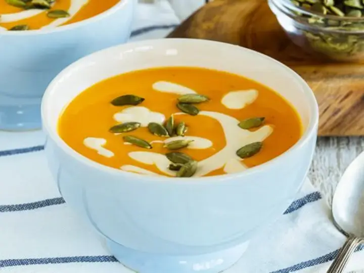 Creamy Thick Carrot and Squash Soup