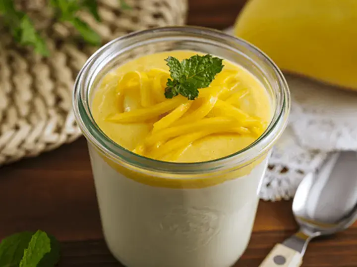 Very Creamy Mango-Vanilla Puree