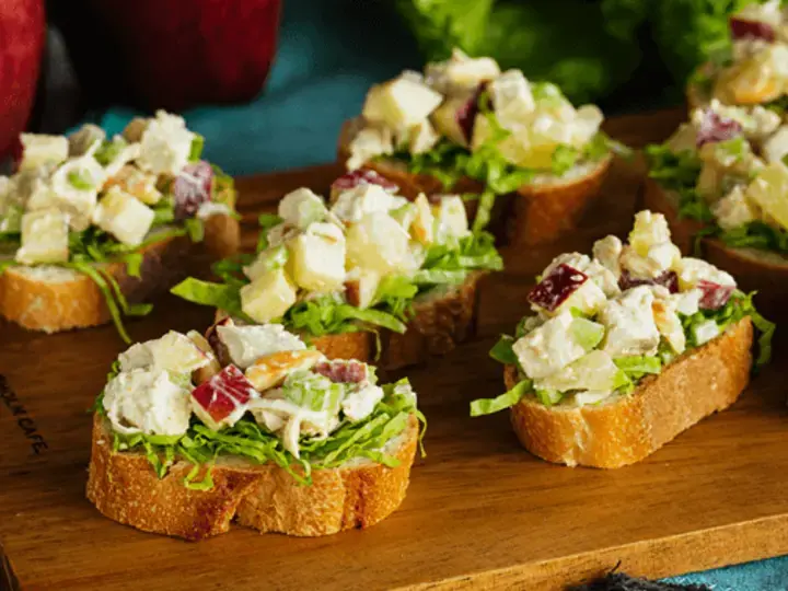 Quick Curried Chicken Canapes