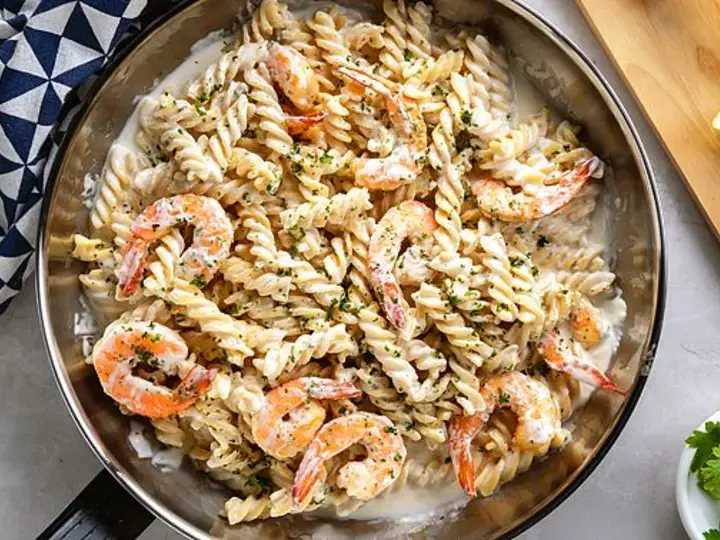 Creamy Shrimp and Fusilli Pasta