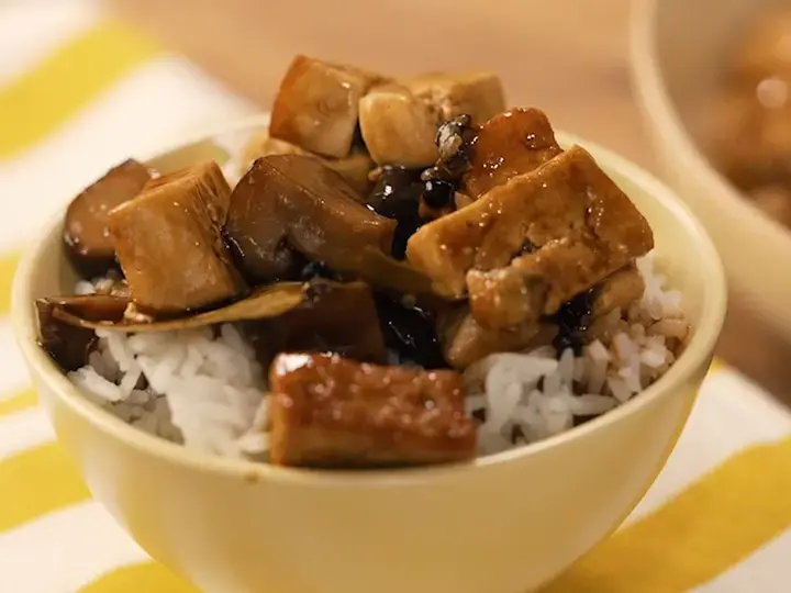 Tofu and Mushroom Adobo