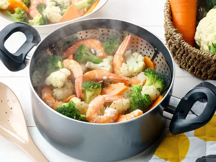 Steamed Shrimp and Vegetables