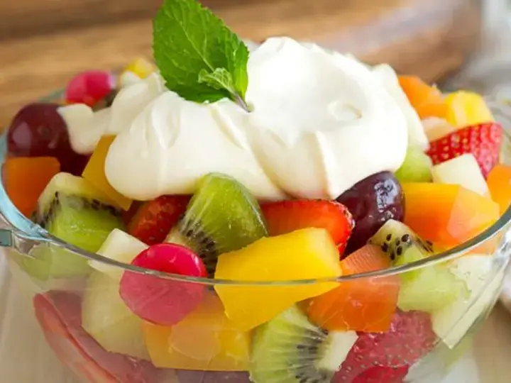 Creamy Fruit Salad Recipe | Create with NESTLÉ®