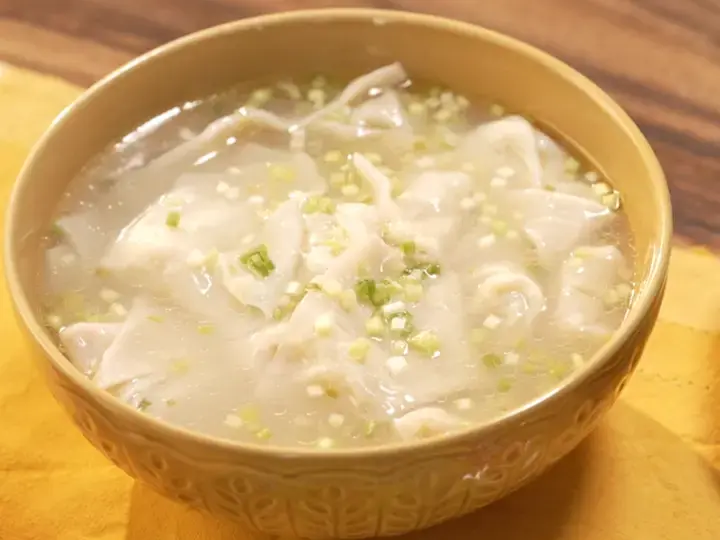 Vegetable Molo Soup