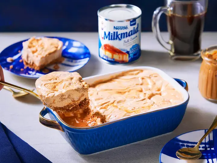 Dulce de Leche and Cheese Ref Cake